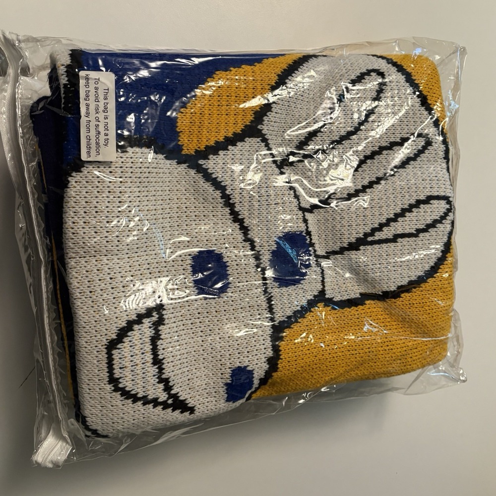 Vintage Pillsbury Doughboy Heavy Acrylic Throw Blanket 58" x 61" General Mills